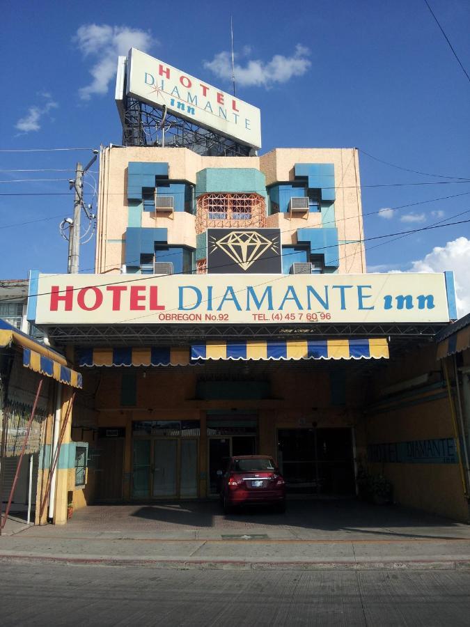 Hotel Diamante Inn Uriangato エクステリア 写真